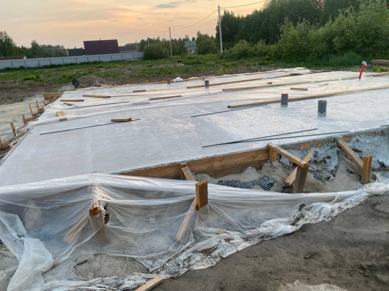 Фундамент плита на объекте — фото 2
